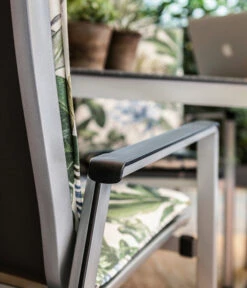 MWH Alu-Stapelsessel Elements 11 MWH Alu-Stapelsessel Elements -Garten Moebel Haus Geschaft 5325733 WE DE 001 StapelsesselElements